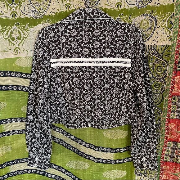 NWOT Free People Black/ White Dream A Little Dream Blouse Size Extra Small - Picture 10 of 15